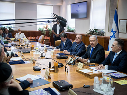 השרים נותרו מנותקים