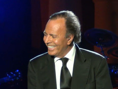 חוליו איגלסיאס הפסיד במשפט האבהות  (צילום: מתוך "ערב טוב עם גיא פינס",  קשת 12  )