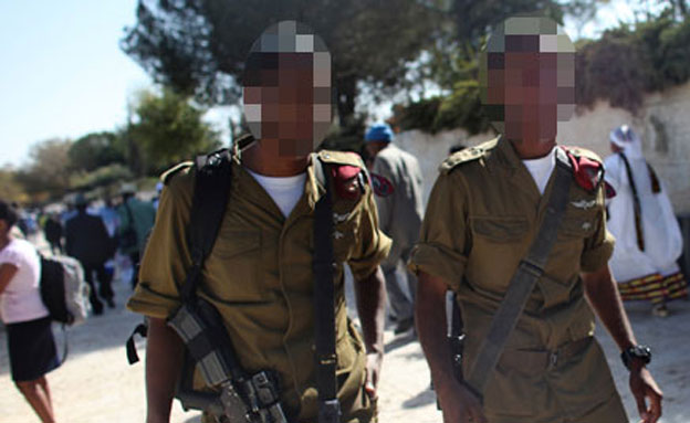 חיילים אתיופים (צילום: רויטרס, חדשות)