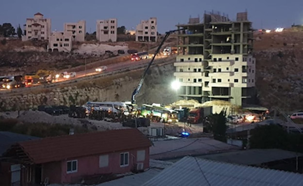 הריסת מחתם הבתים במזרח ירושלים (צילום: דוברות המשטרה‎, חדשות)