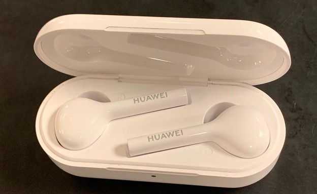 Huawei Freebuds Lite (צילום: אהוד קינן, NEXTER)