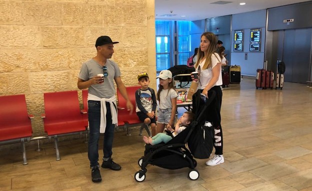 מריאנו אידלמן והמשפחה בדרך לחופשה, יולי 2019 (צילום: צילום פרטי)