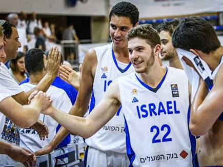 ישראל לא מתקשה בטורניר הזה (FIBA) (צילום: ספורט 5)