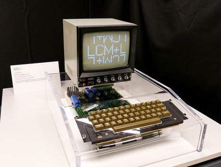 מחשב Apple 1 (צילום: Cynde Moya, Wikimedia)