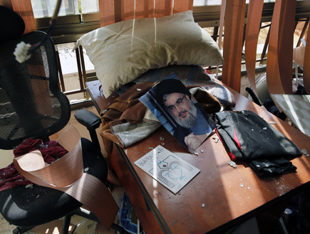 מרכז התקשורת של חיזבאללה שהותקף בביירות‎ (צילום: AP)