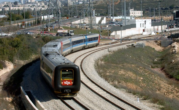 רכבת ישראל בתחנת מלחה בירושלים (צילום: לעמ, לע"מ)