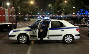 ניידת משטרה יוונית (צילום: שי פרנקו)