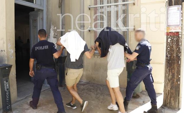 הישראלים החשודים באונס בכרתים (צילום: מתוך התקשורת היוונית)