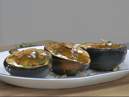 דלעת ערמונים צלויה ברוטב שמנת (וידאו AVI: מבשלים עם קשת - רותי רוסו)