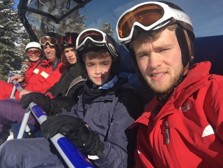 אמיר הלוי ומשפחתו בחופשת סקי (צילום: צילום פרטי,  יח