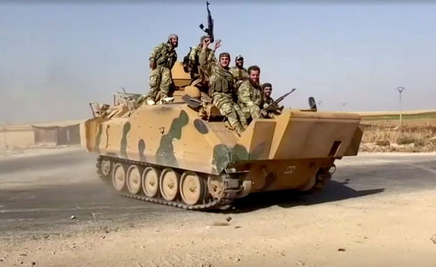 מורדים סורים בצפון המדינה במבצע "מעיין השלום" (צילום: רויטרס)