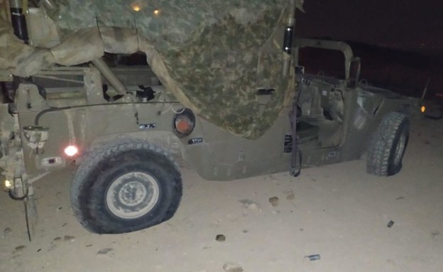הרכב הצבאי שהותקף ביצהר  (צילום: החדשות12)