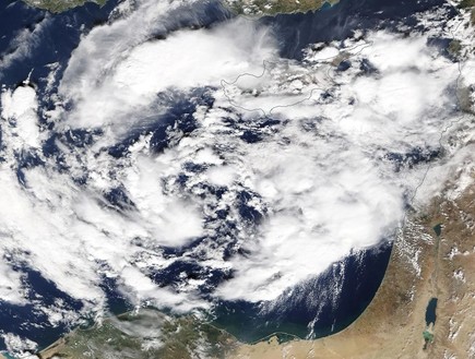 סופה טרופית ים תיכונים במצרים (צילום: NASA‏)