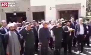 טקס לזכר הנופלים היהודים באירן בהשתתפות משמרות המה (צילום: חדשות)