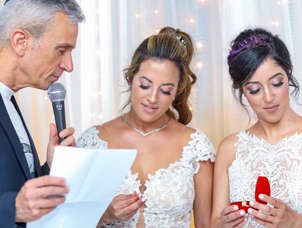 החתונה של תמר (מימין) ומיכל (צילום: אלכס אברמוב - פוטושוט צילום אירועים)