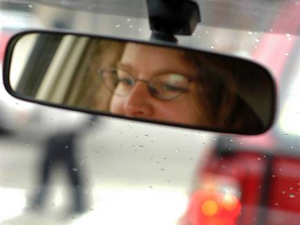 האם יש לחייב בדיקות ראיה לנהגים מעל גיל 40? (צילום: Getty) (צילום: ספורט 5)