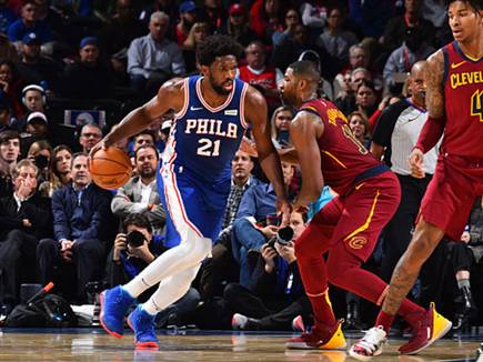 היה קשה. אמביד (צילום: Jesse D. Garrabrant/NBAE via Getty Images) (צילום: ספורט 5)