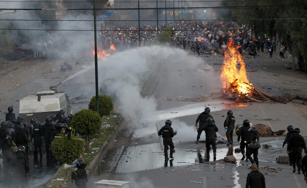 המהומות בבוליביה (צילום: Juan Karita, ap)