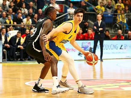 אבדיה. משחק שלא ירצה לזכור (אלן שיבר)