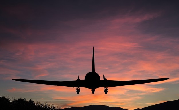 מטוס (צילום: shutterstock)