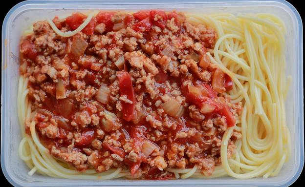 ספגטי בקופסה (צילום:  tumsuk, shutterstock)