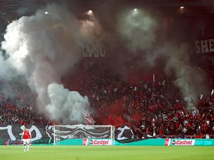 הקהל של ב&quot;ש ענה (אלן שיבר)