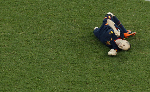 ספרד – מנצחת את הולנד וזוכה באליפות העולם בכדורגל  (צילום: reuters)