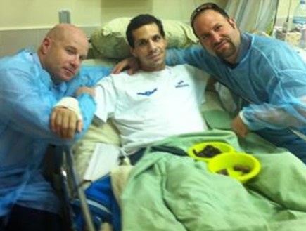 יואב אסא בבית החולים (צילום: צילום פרטי, באדיבות המצולם)