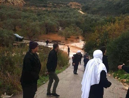 סריקות אחר רוכב טרקטורון נעדר באזור ירכא