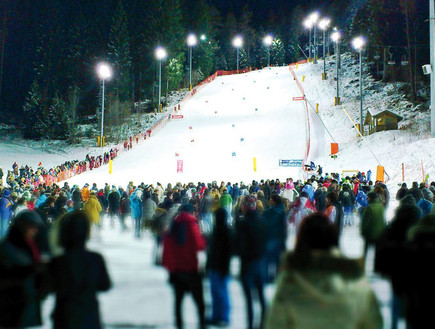 סקי בחושך (צילום:  יח