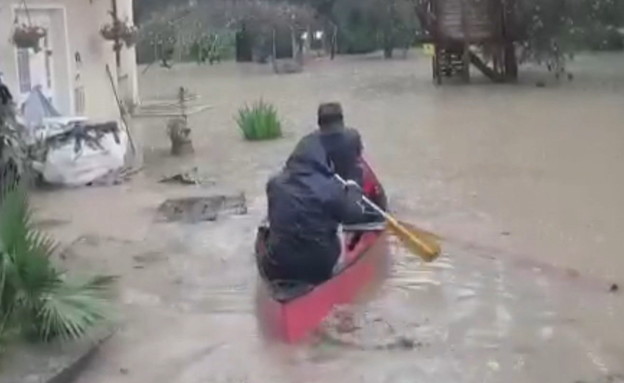 הצפות מהקישון בקרית חרושת (צילום: מירה פלח לב)