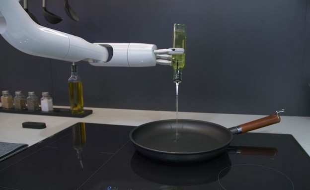 SAMSUNG רובוט שף (צילום: יח