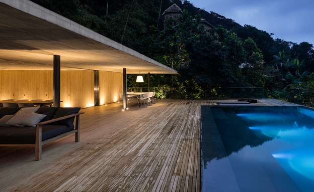 18 - בית בברזיל, עיצוב studio mk27 (צילום: Fernando Guerra)
