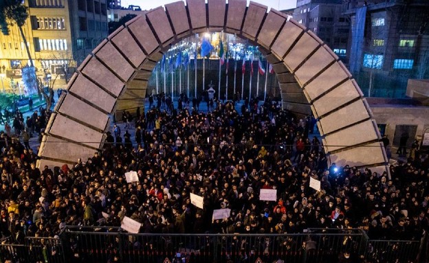 הפגנות באירן (צילום: skynews)
