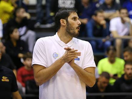 ירצה לשכוח את העונה הזאת. כספי (אלן שיבר)