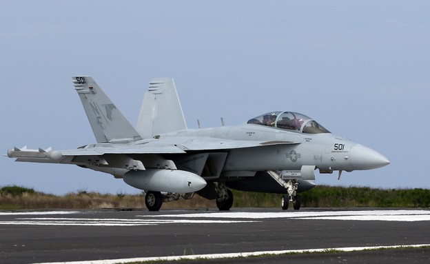 F-18 Growler