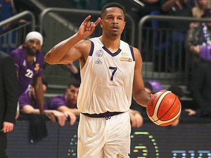 ווטרס. הוליך את נהריה (אלן שיבר)