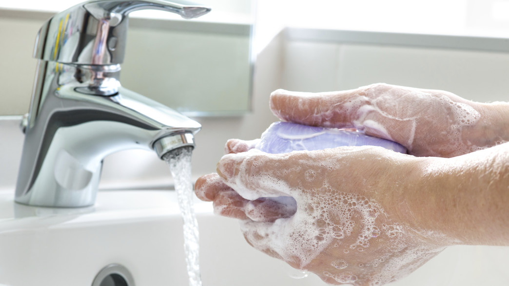 שטיפת ידיים (צילום: אימג'בנק / Thinkstock)