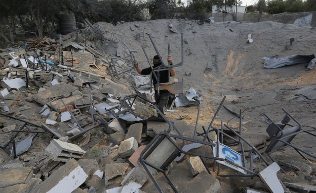 האתרים בעזה שהופצצו אתמול ע"י צה"ל (צילום: מגד'י פתחי, TPS)