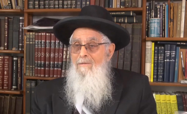 חי בלילה נגד זכייתו של הרב אריאל בפרס ישראל