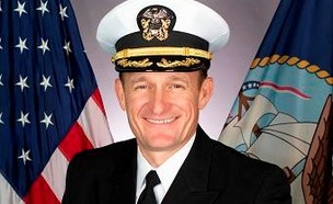 הקפטן (צילום: הצי האמריקאי)