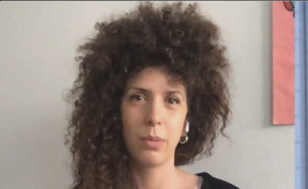 בעל הדירה חילק לדיירים אלפי שקלים במזומן