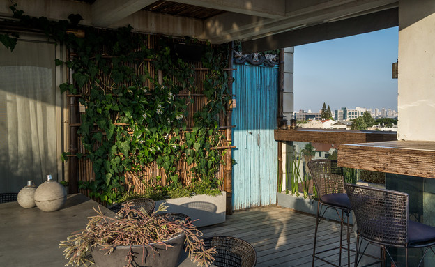 מרפסות שוות, ריזורט תיאלנדי בתל אביב עיצוב ענת סודרי - 1 (צילום: עוזי פורת)