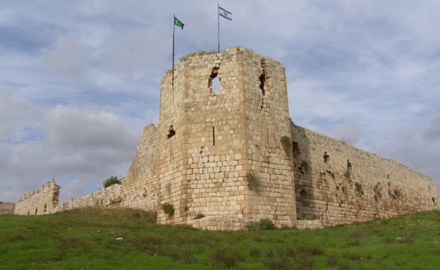 כביש 40 אנטיפטריס (צילום: אורי פרו)