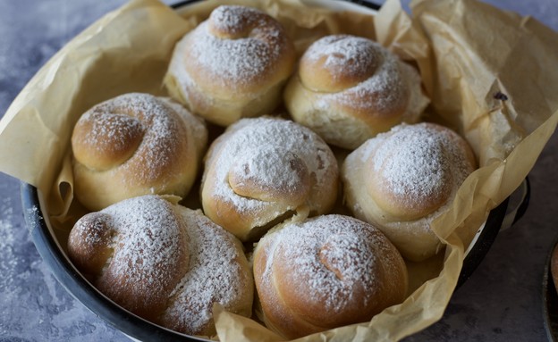 לחמניות וניל בקערה
