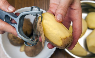 קולפן תפוח אדמה (צילום:  Bilanol, shutterstock)