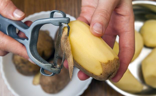 קולפן תפוח אדמה (צילום:  Bilanol, shutterstock)