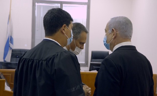 נתניהו בבית המשפט (צילום: החדשות 12, החדשות12)