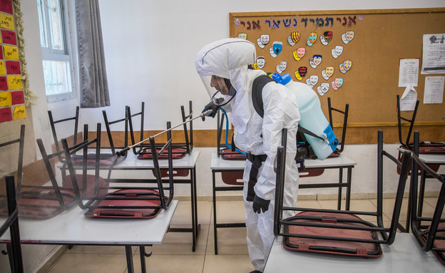 סגירה, בית, ספר, ריבוי, מקרה, קורונה