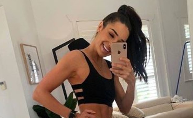 Kayla Itsines (צילום: Kayla Itsines, instagram)